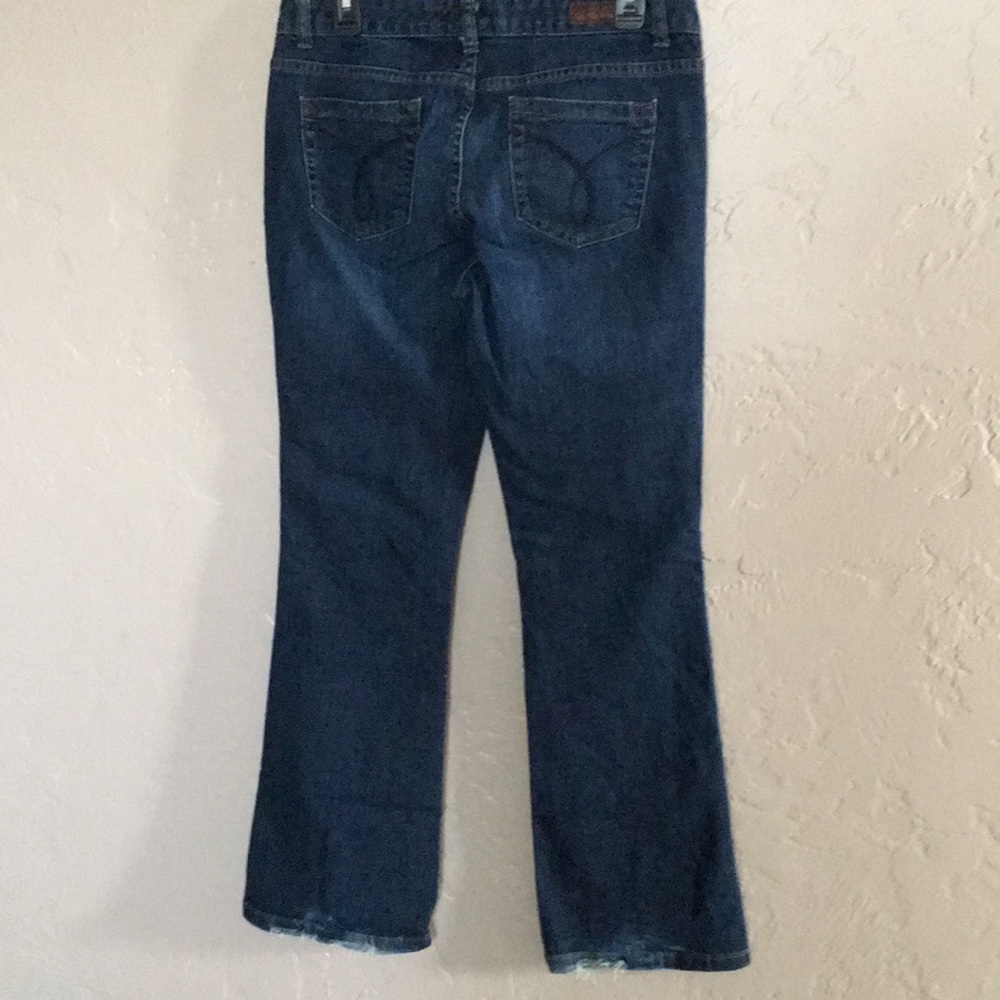 Jeans - Picture 2 of 5